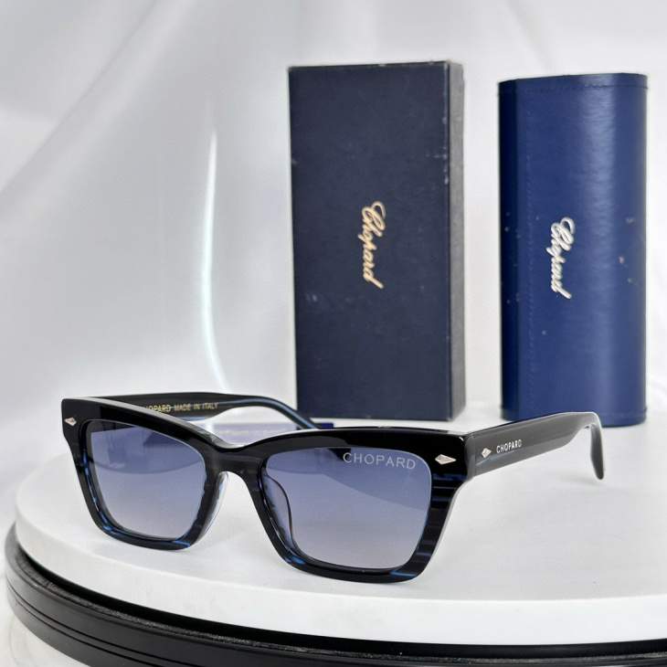 Picture of Chopard Sunglasses _SKUfw64378442fw